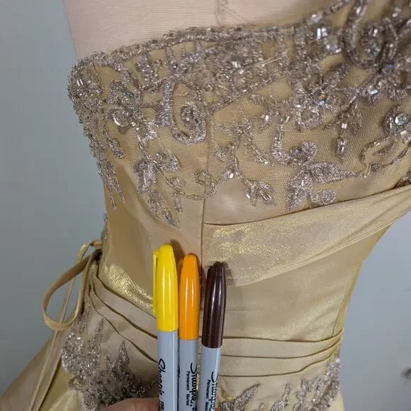 Princess Prom Dress Maxi Ball Gown 10 Yellow Fairy Y2K Beaded Glam Belle Lace